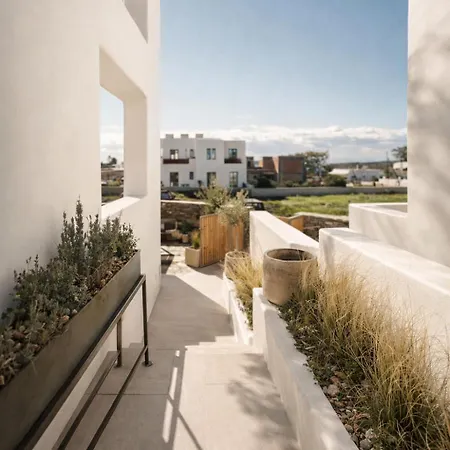 アパート Reya Alikí